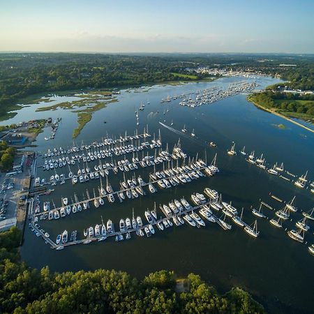 Mercury Yacht Harbour And Holiday Park Bursledon 외부 사진