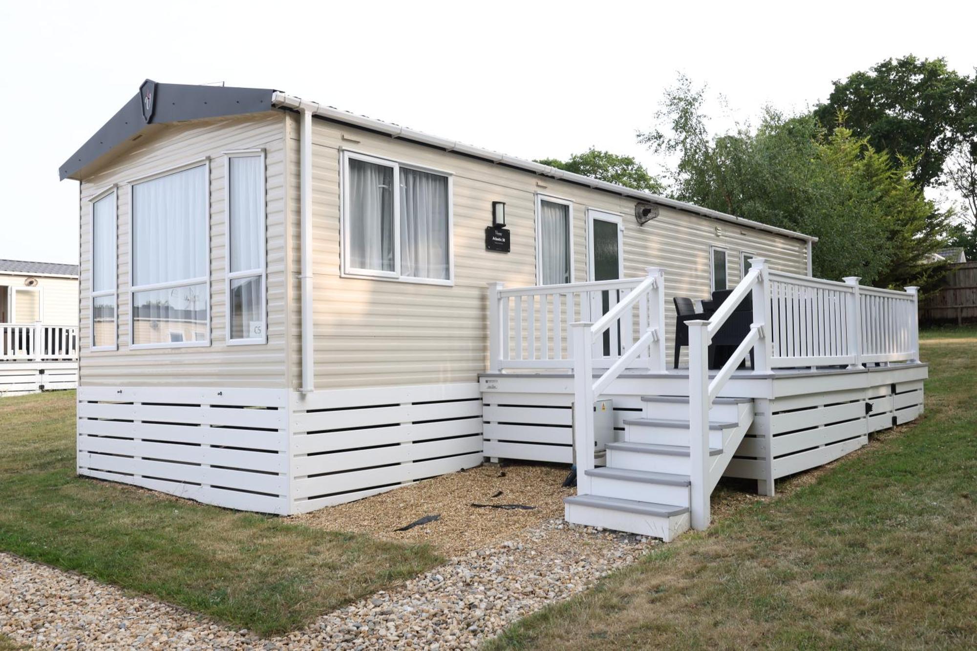 Mercury Yacht Harbour And Holiday Park Bursledon 외부 사진