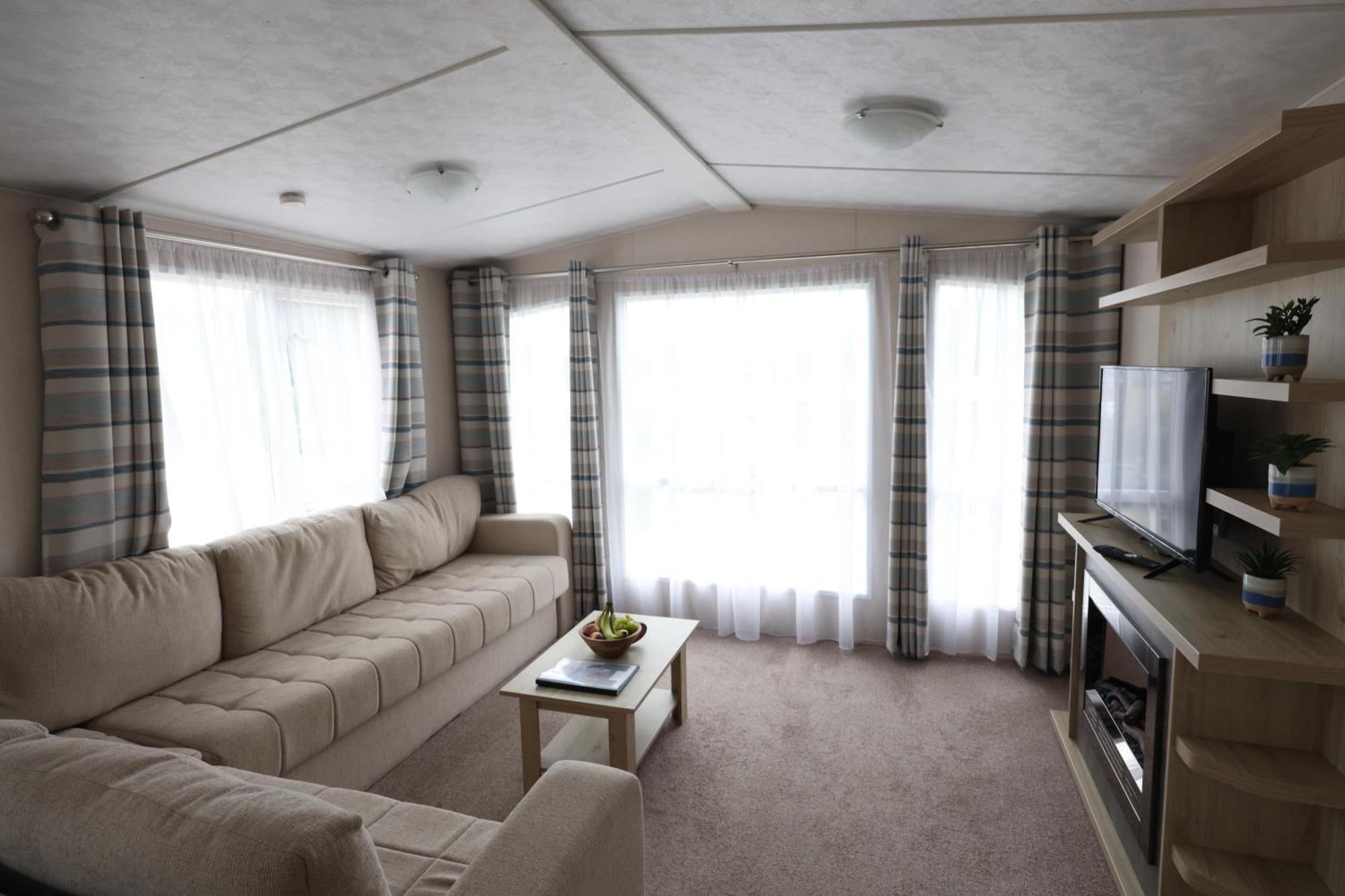 Mercury Yacht Harbour And Holiday Park Bursledon 외부 사진
