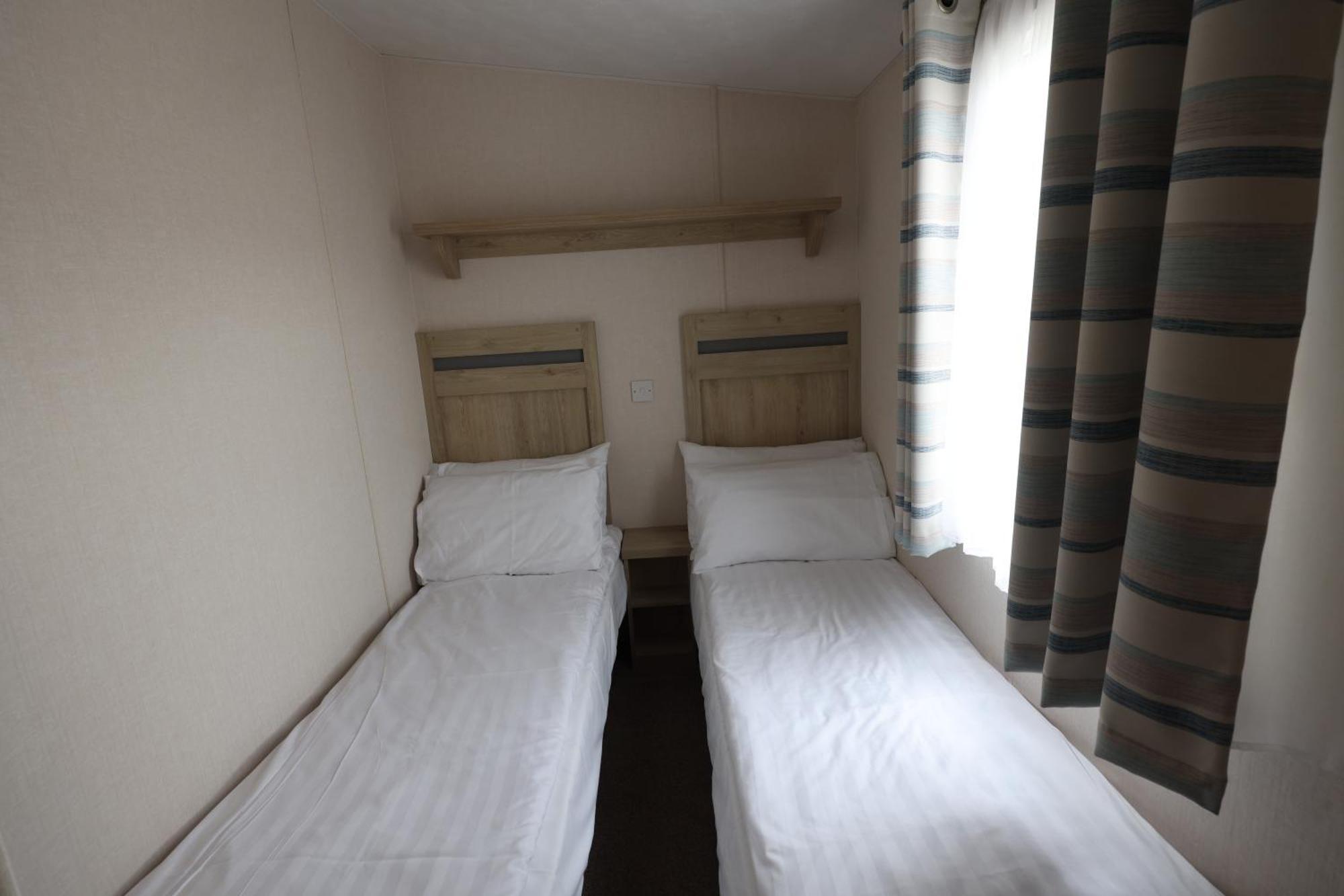 Mercury Yacht Harbour And Holiday Park Bursledon 외부 사진