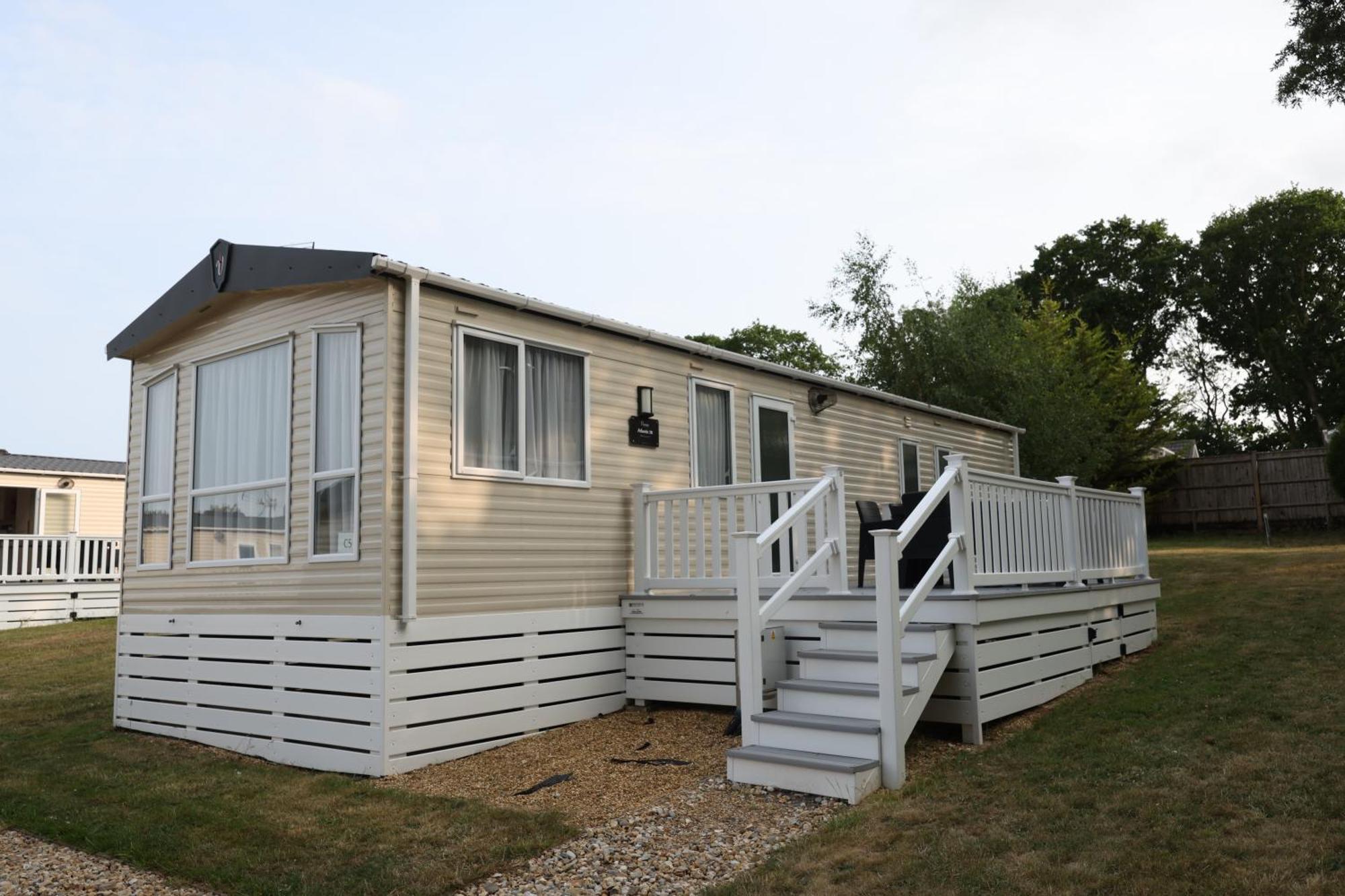 Mercury Yacht Harbour And Holiday Park Bursledon 외부 사진